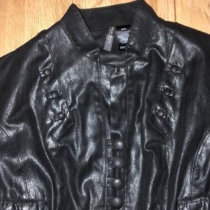 Bisou Bisou M cropped blazer